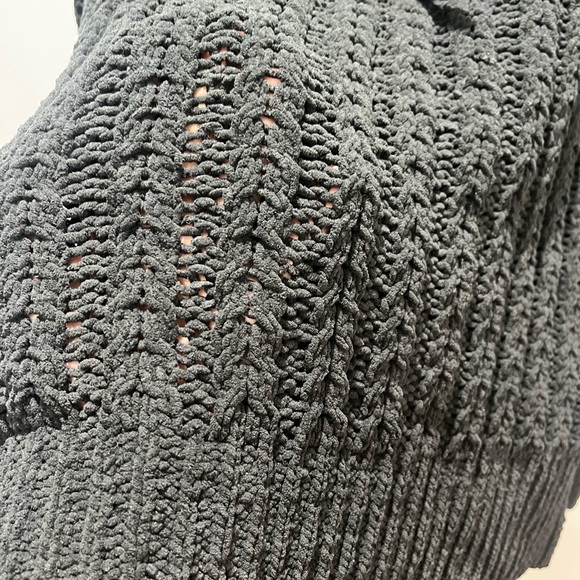 Women's Oversize Aerie Cable Car Quarter Zip Sweater in black. Aerie Cable Small - Picture 5 of 6